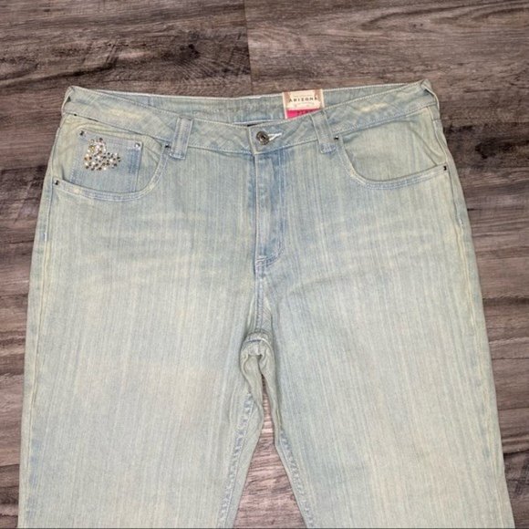 The Original Arizona Women’s Light Blue Denim Jeans Plus Size 16 NWT - Picture 3 of 11